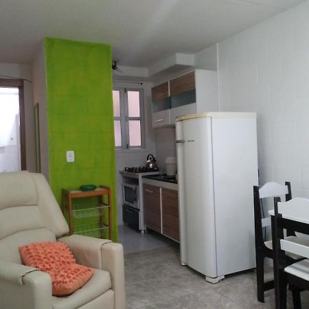 Ap mobiliado em excelente localizaçao! (5 min do centro) Pelotas Exterior foto