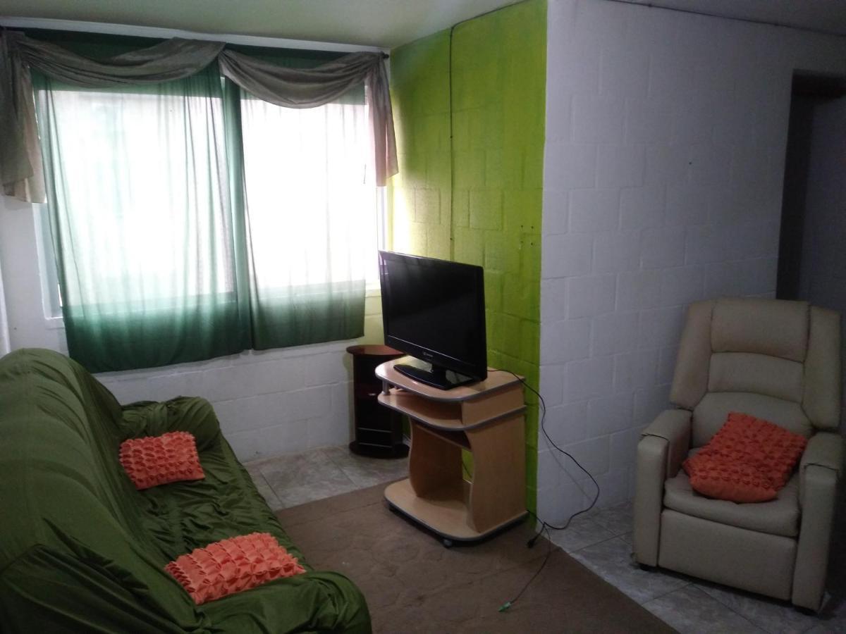 Ap mobiliado em excelente localizaçao! (5 min do centro) Pelotas Exterior foto